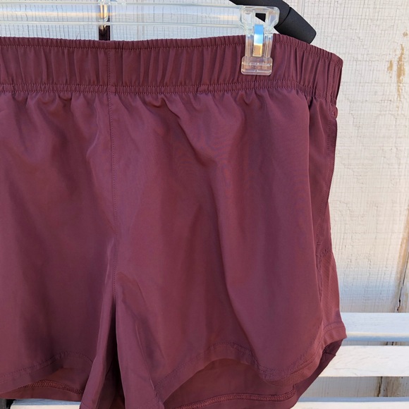 Athletic Works Core Women Running Shorts Deep Chianti Side Pockets Size XXL(20) - Picture 9 of 14